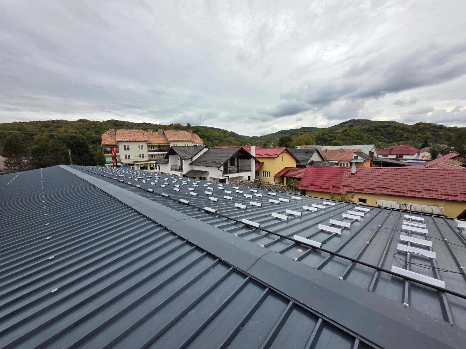 Panouri Fotovoltaice pentru magazine