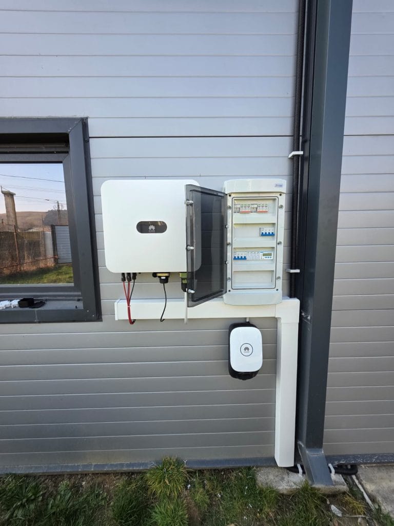 Panouri fotovoltaice - Huawei, Fronius, Deye si Victron - Cluj-Napoca