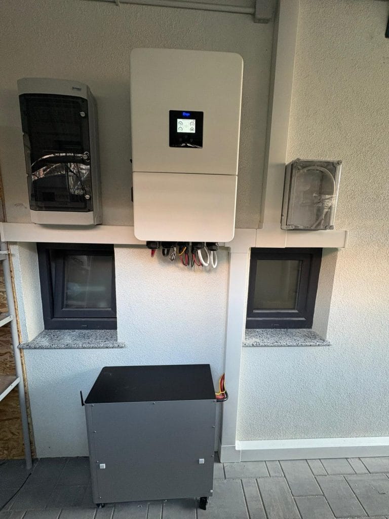 Panouri fotovoltaice - Huawei, Fronius, Deye si Victron - Cluj-Napoca
