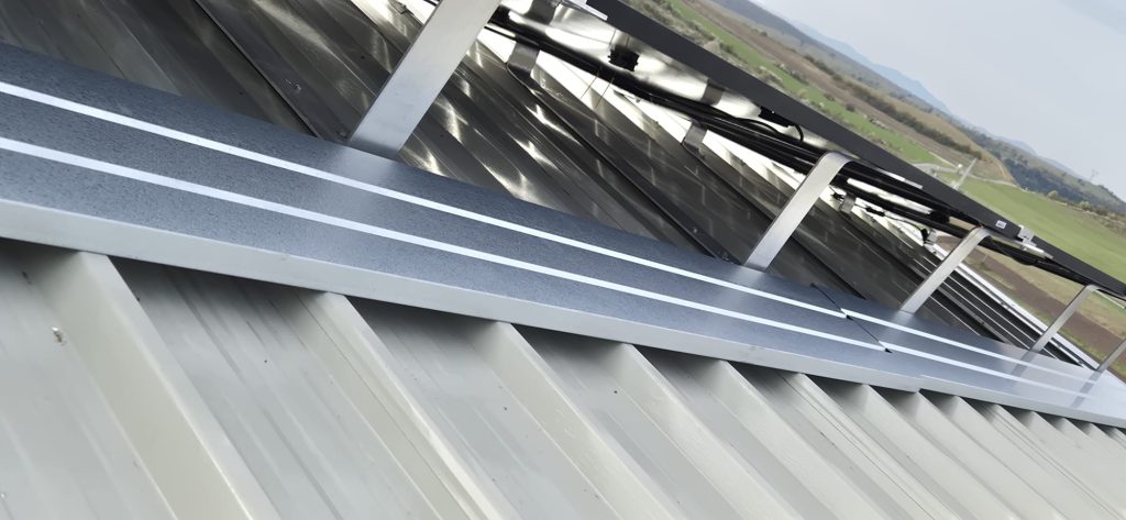 Importanța paravânturilor pentru panourile fotovoltaice