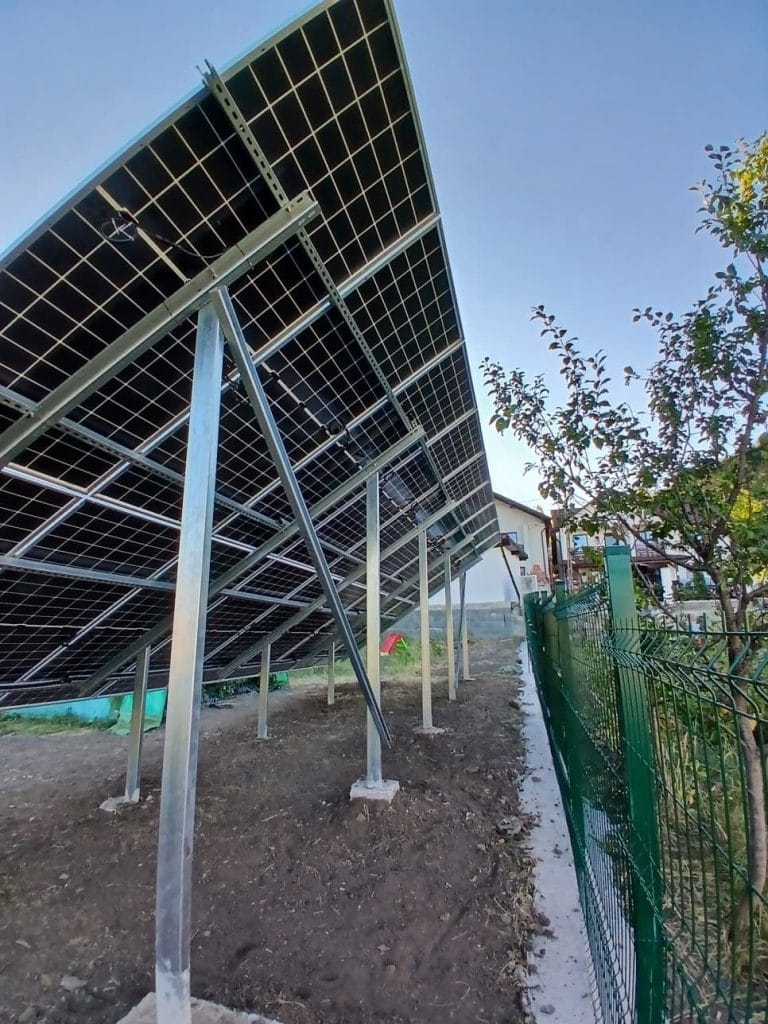 Montaj fotovoltaice la sol - Cluj-Napoca